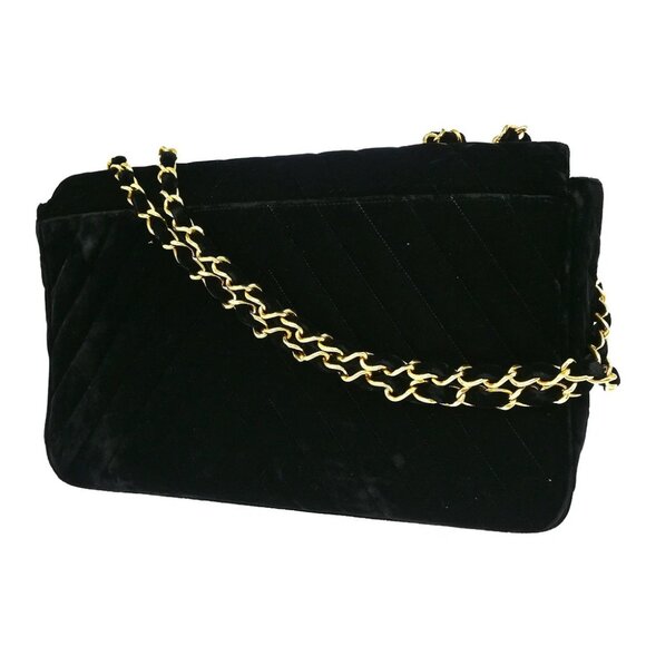 Chanel Black Velvet Maxi Classic Flap Shoulder Bag XX40384 - Picture 4 of 7